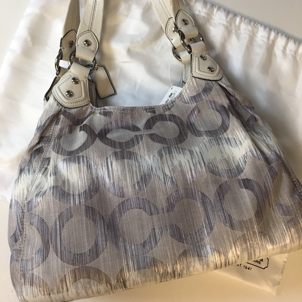 Coach Signature Bag (RARE) - Picture 2 of 8
